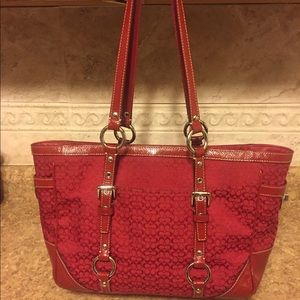 Authentic coach Purse with genuine leather